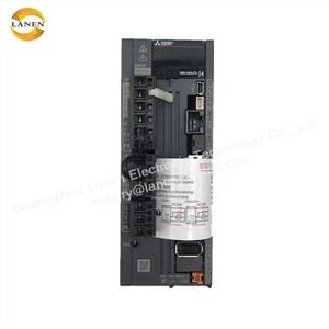 Nowość w pudełku Mitsubishi MR-J4-100Dostępny serwonapęd AC Motion serii J4 1kW